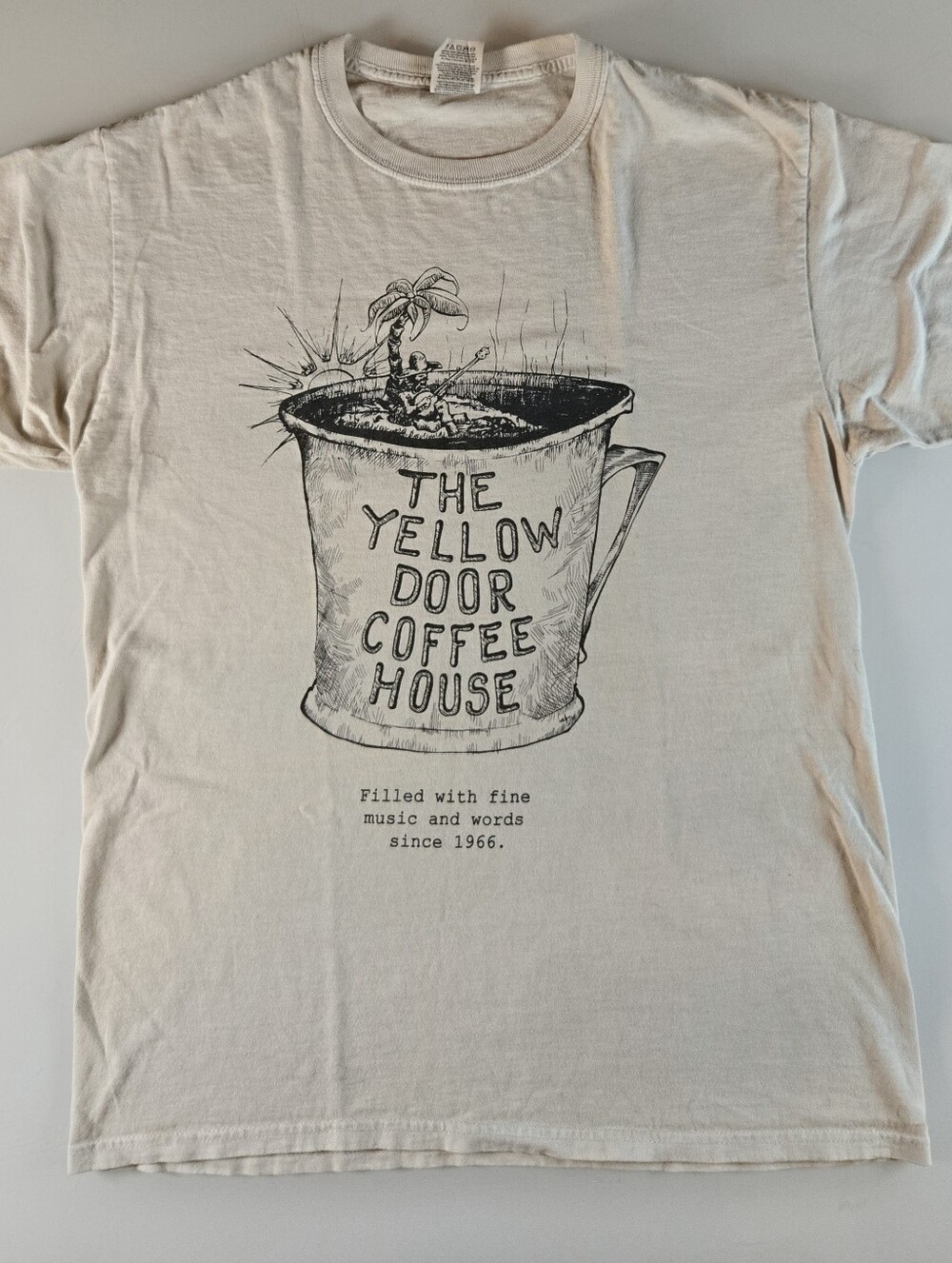 Jerzees Yellow Door Coffeehouse Vintage Graphic T-Shirt Montreal Mens Medium